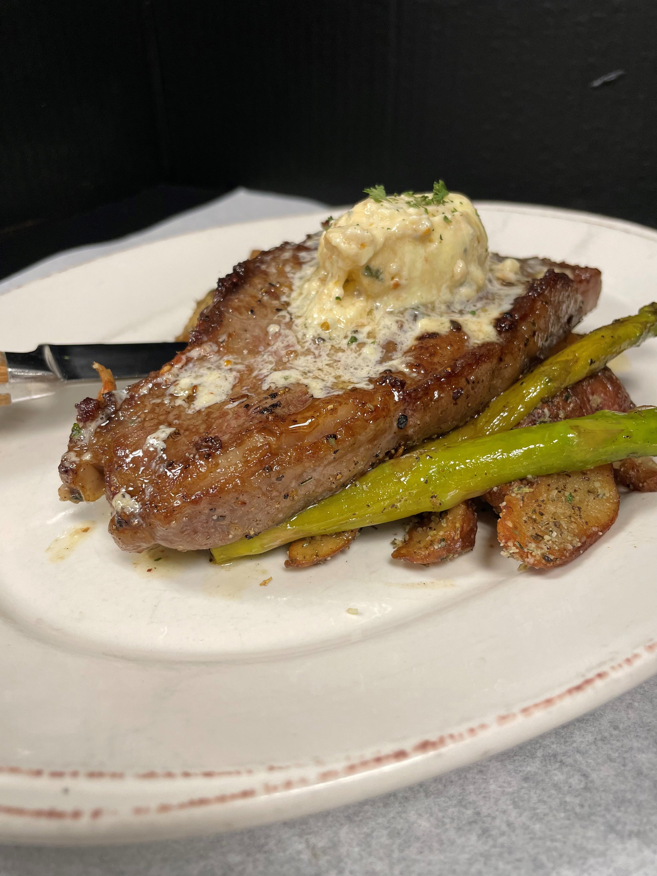 steak, asparagus, parmesan herb roasted potatoes & a blue cheese butter.jpg