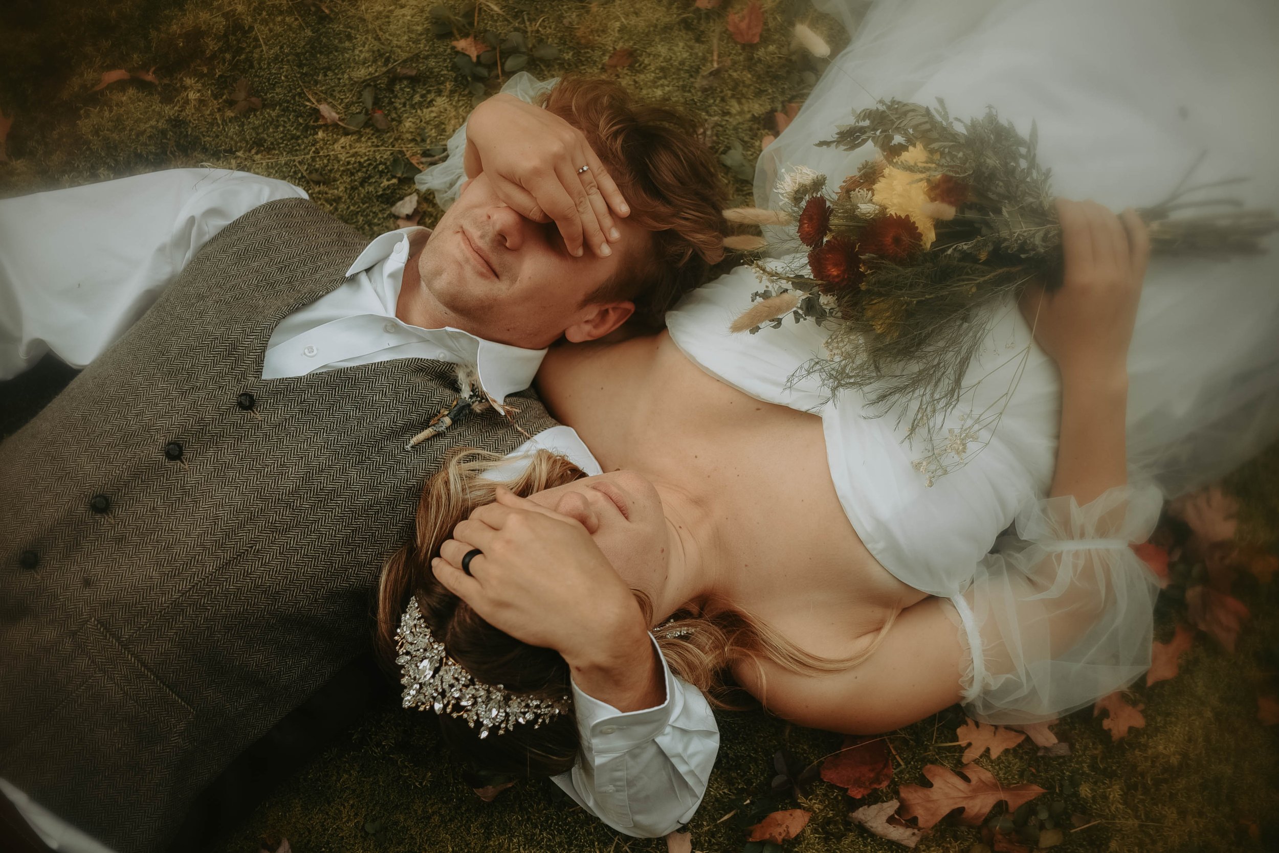 Traditional Wedding vs. Elopement: How to Decide