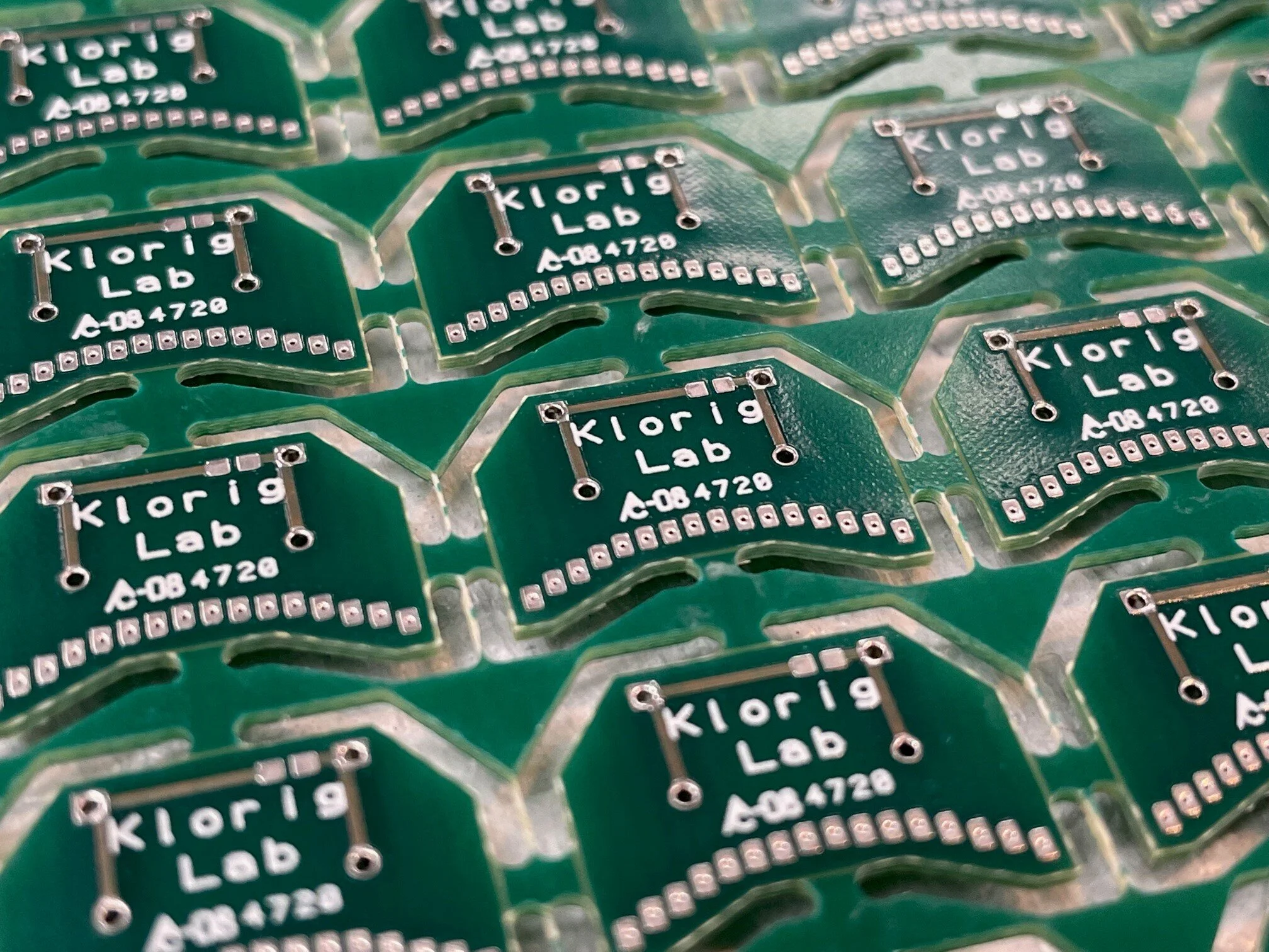 16ch_array_back.jpg