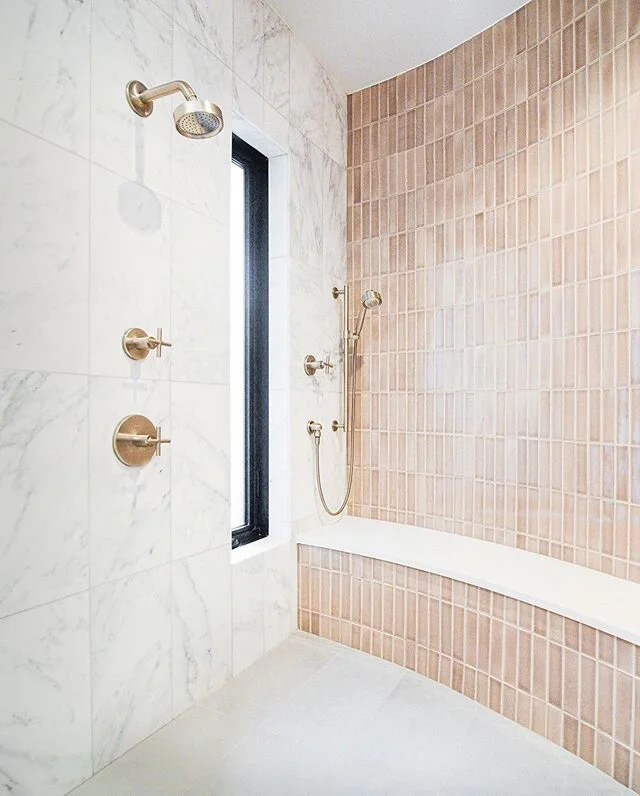 Thanks to @sarahstaceyinteriordesign for the interiors work at our #1702atx project! As seen from the outside photo, the right side of the curve turns into a shower area on the inside. ⁠It was a lot of fun imagining how this would finally turn out wh