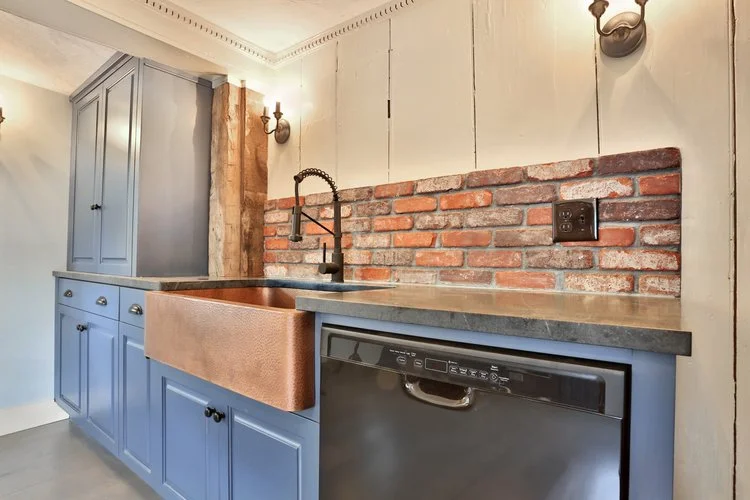 M&H Interiors - Home Renovation - Wakefield 1720s House 3.jpg