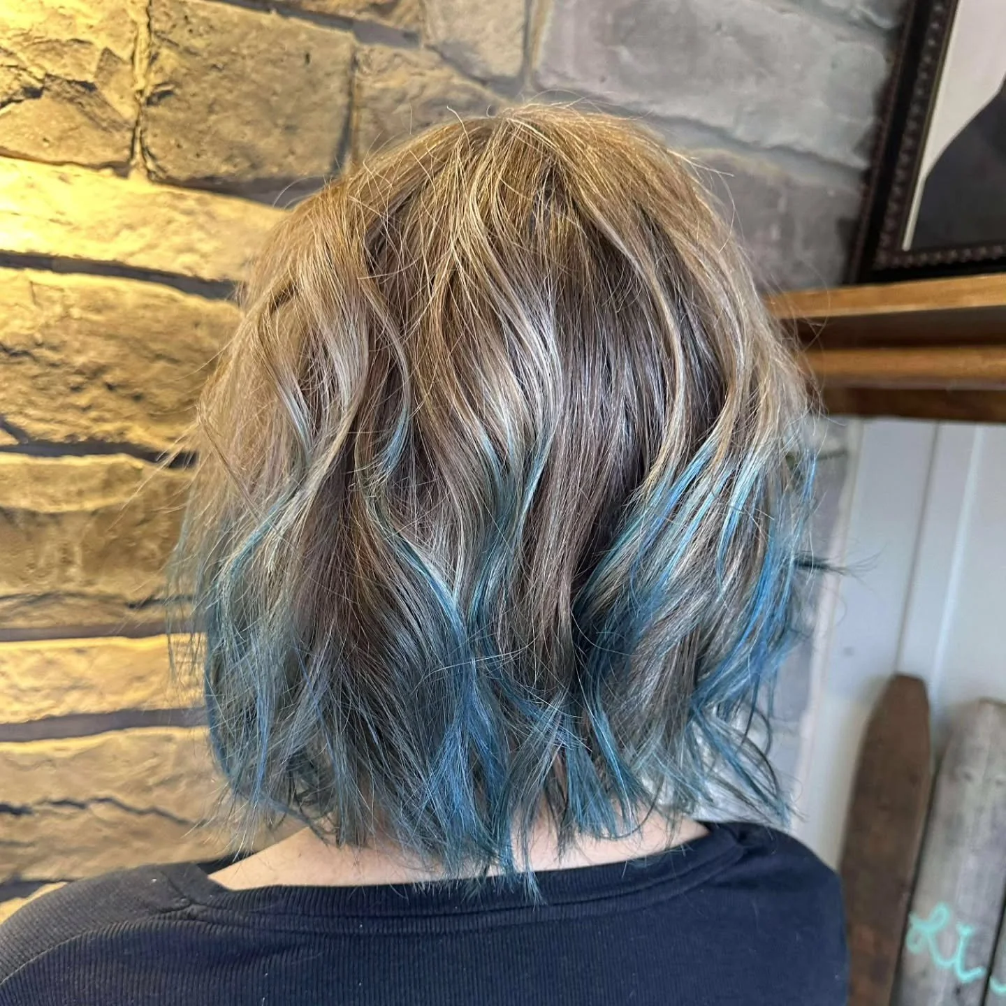 Creative color week! @rebekahshairgame 
.
.
.
#creativecolor #vividcolors #vivdcolors #vividhaircolor #fashioncolor #statecollegesalon #statecollegehairstylist #pahairsalon #pahairstylists #pennstate