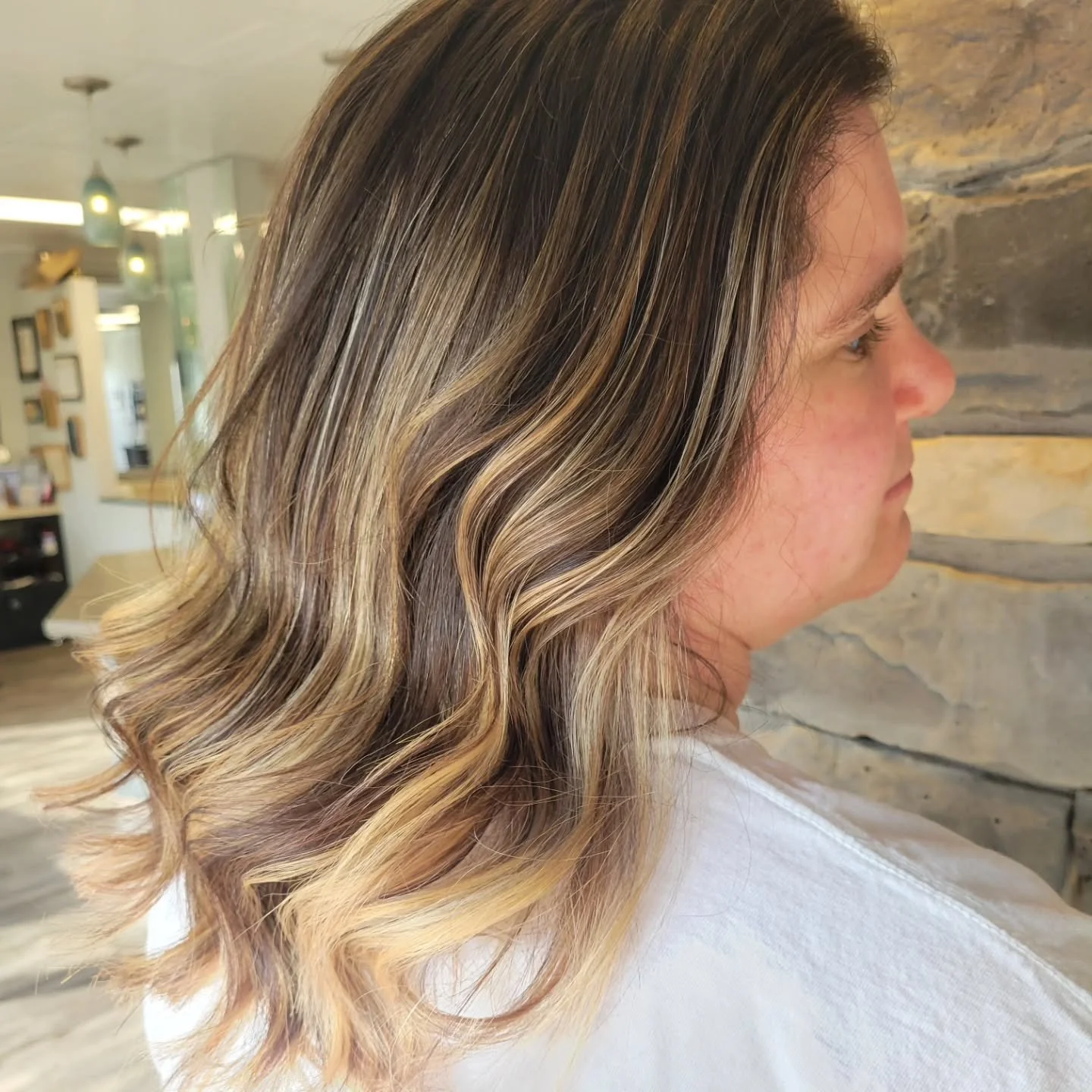 Deminsional color, anyone!? @susie_alters 
.
.
.
#deminsionalcolor #deminsionalblonde #statecollegesalon #pahairsalon #pennstate