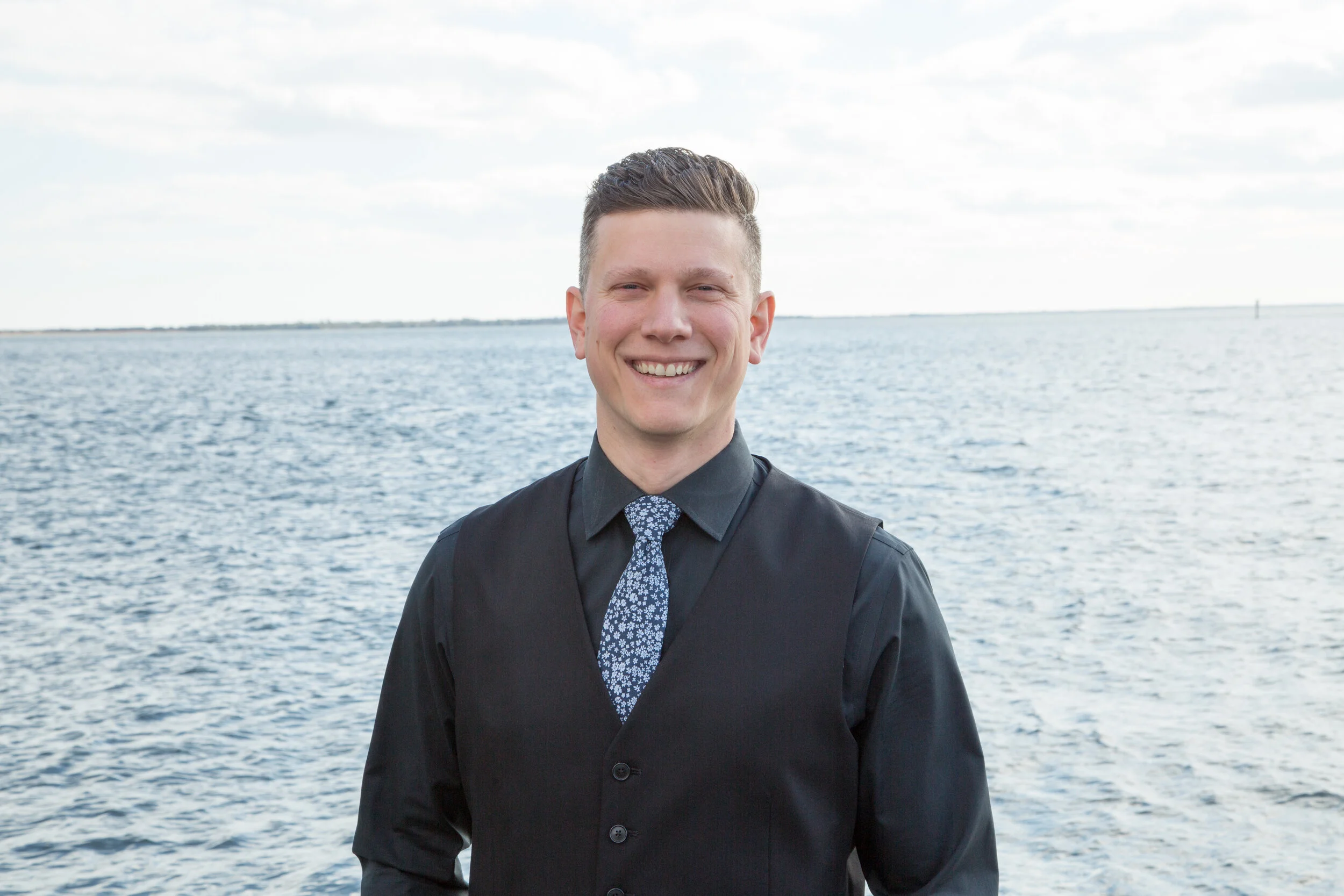 Mike Cibelli (Guitar, Vocals, DJ)