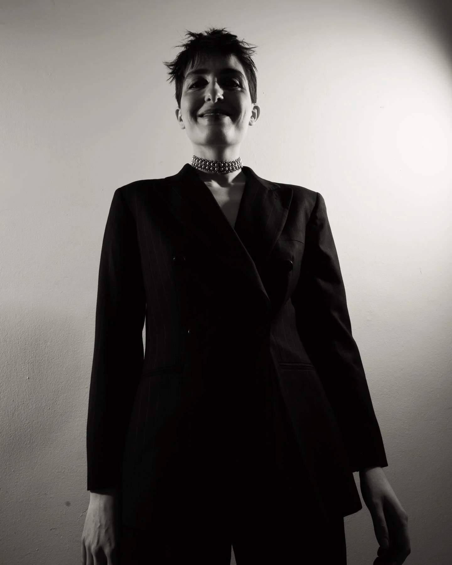 🐼🦑 I am scared jolly giant arrived to earth playing house show tonight in ridgewood dm for address 

foto 1 by @camilo.fuentealba.brevis