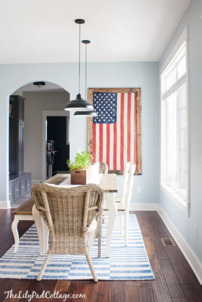 A classic. And I love it! It is patriotic & simple but makes such a statement! Even if this was the only Fourth of July decor you had in your home, it would be enough. This is a beautiful example of what I'm explaining from Kelly's home.