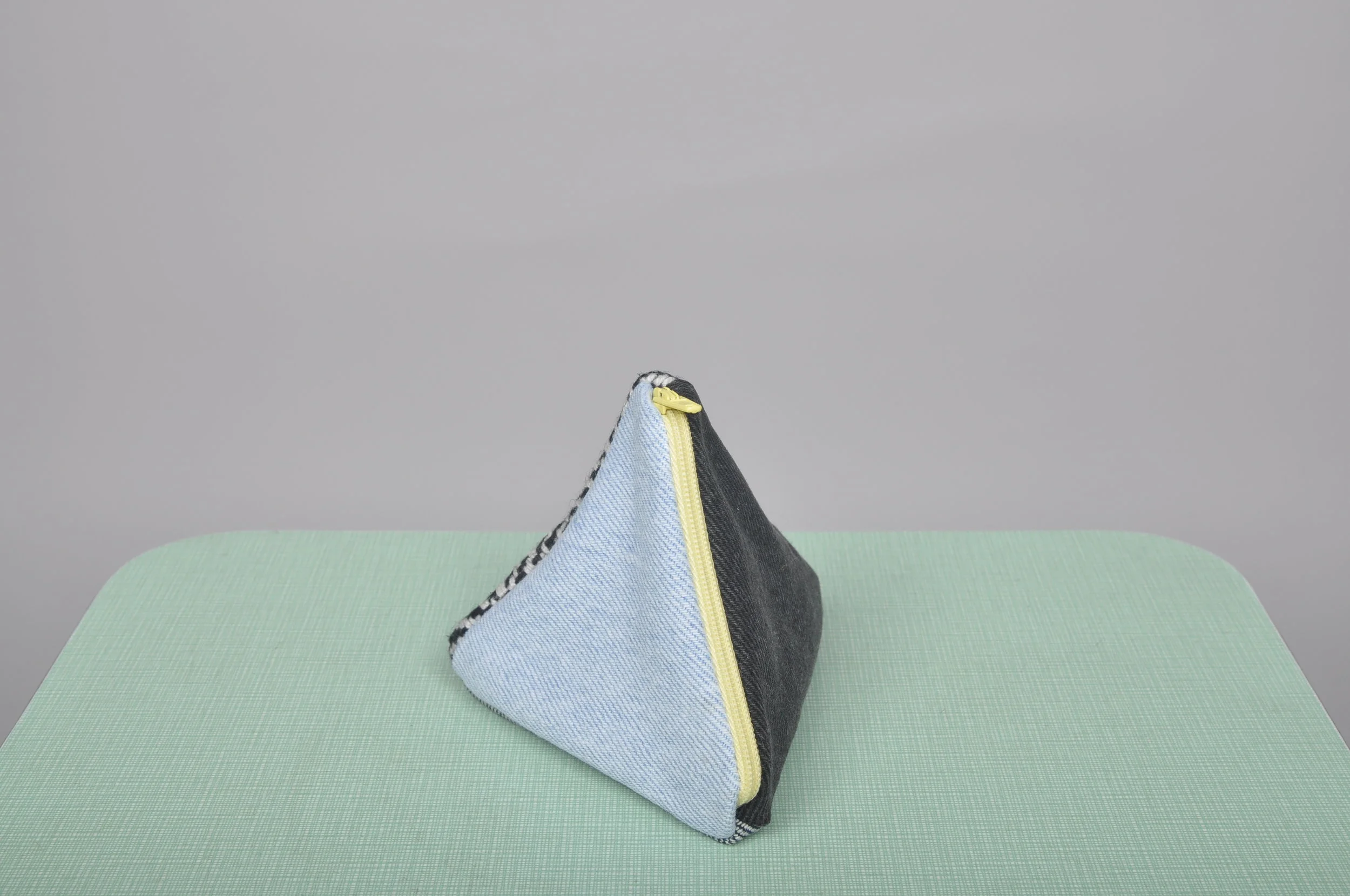 Tomb of tuppence : Mellow Yellow