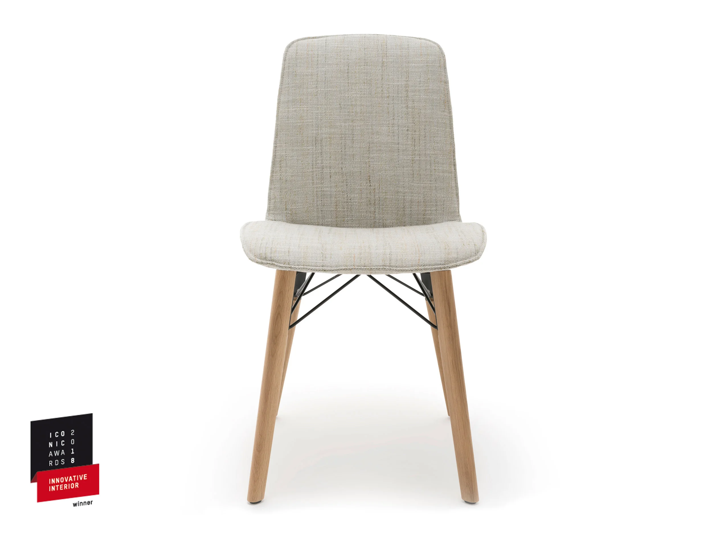 Rolf-Benz-616-Chair-Johannes-Steinbauer-Office-for-Design-1-Iconic-Award-2018.jpg