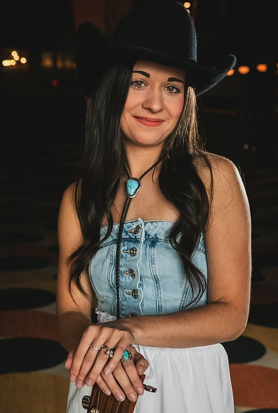 MUSIC: Taylor Borton - Nashville Country Artist and Ohio Native 