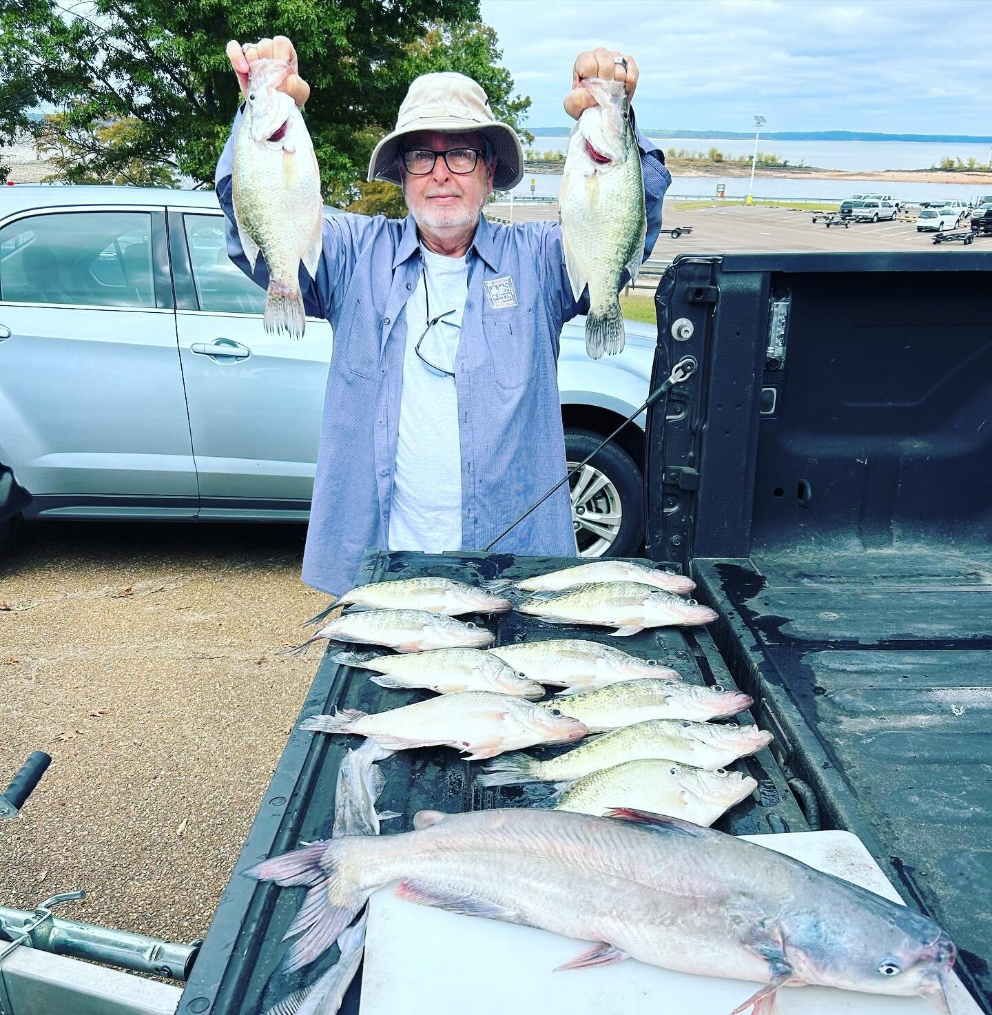 Tim with some nice fall slabs on a trip with JW and Capt. Shayne yesterday. Wind is supposed to blow like a freight train today but looking forward to the challenge! Book your trip before we leave for Iowa and get free admission to the Pumpkin Patch 
