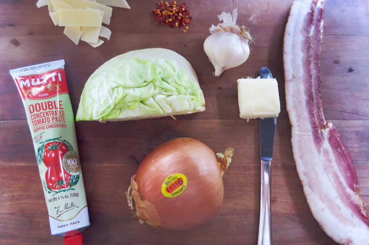 spicy_tomato_pasta_withcabbage.jpg