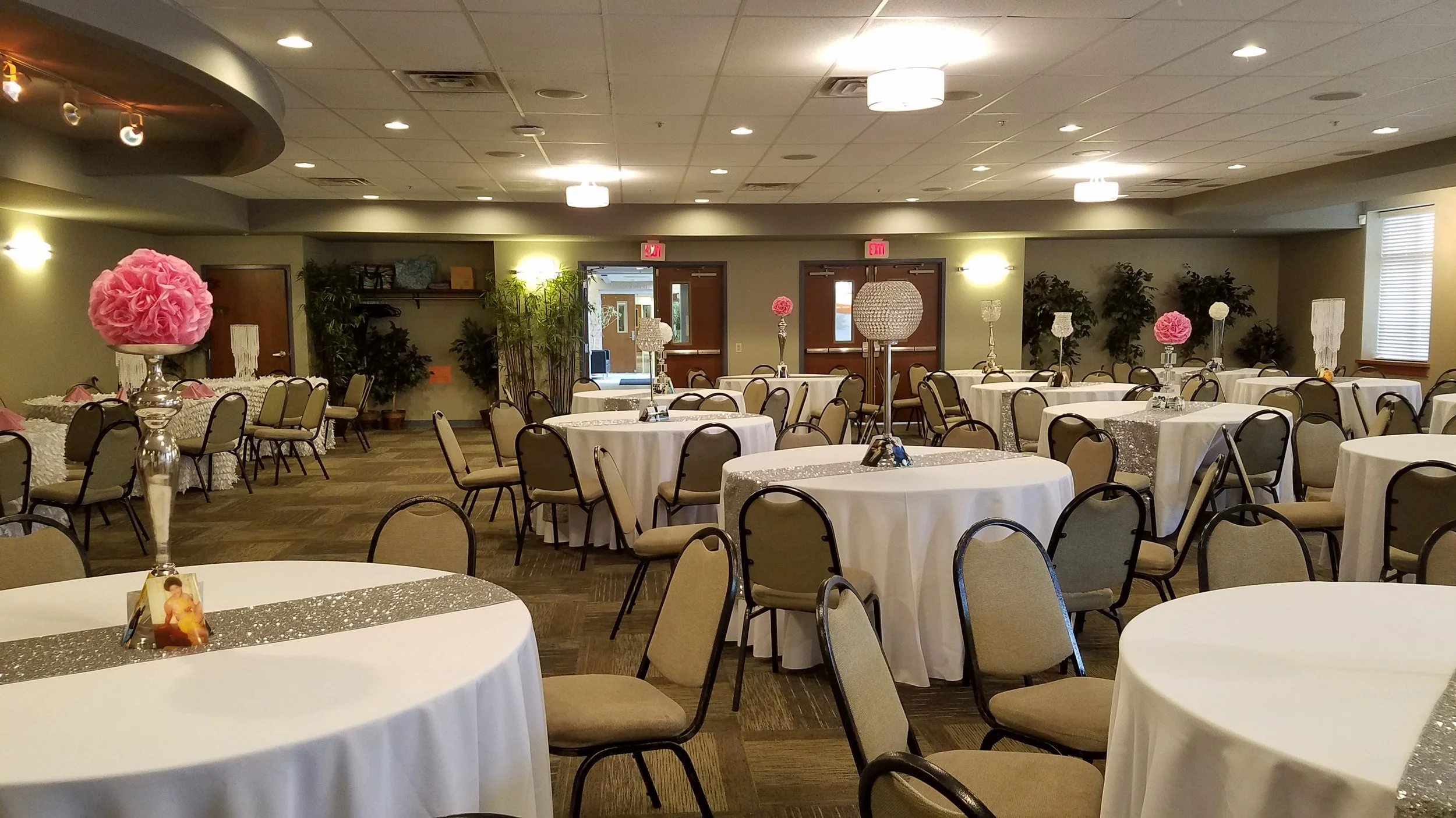 Banquet Hall 2.jpg