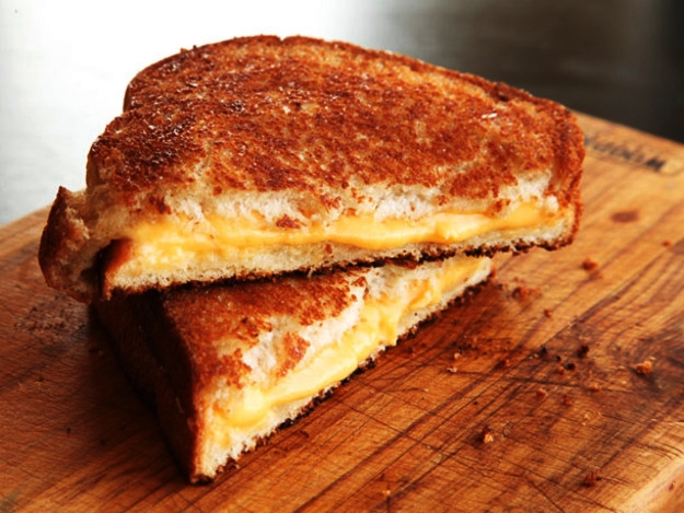 20130416-grilled-cheese-variations-2-10-thumb-625xauto-319712.jpg