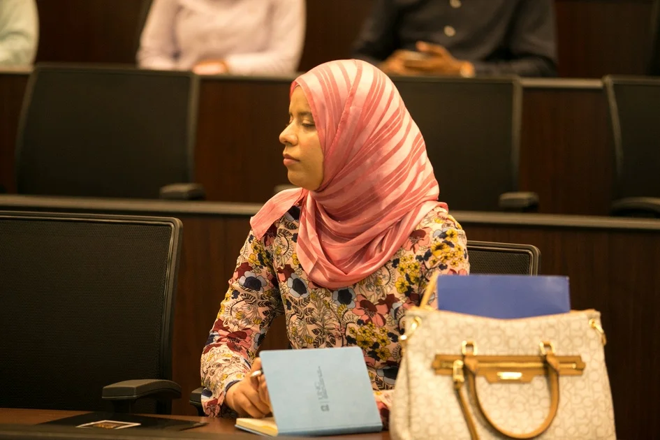 _74R2011.jpg