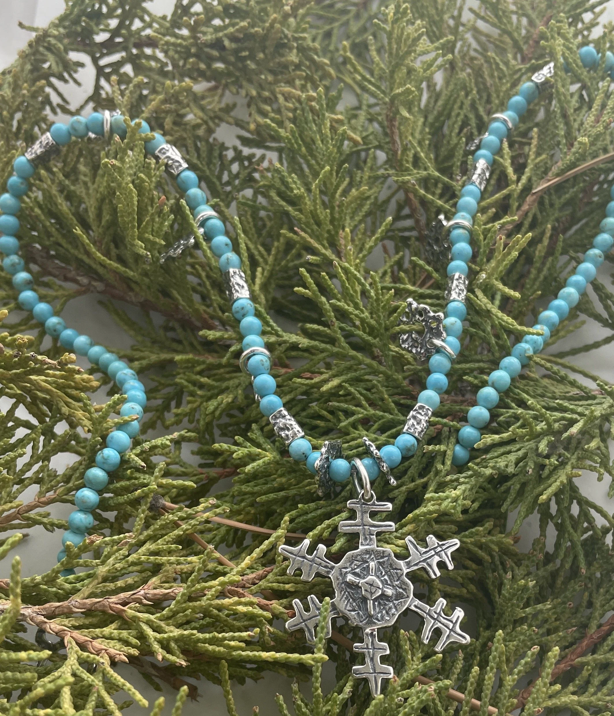 FELZI ON EVERGREEN.JPG