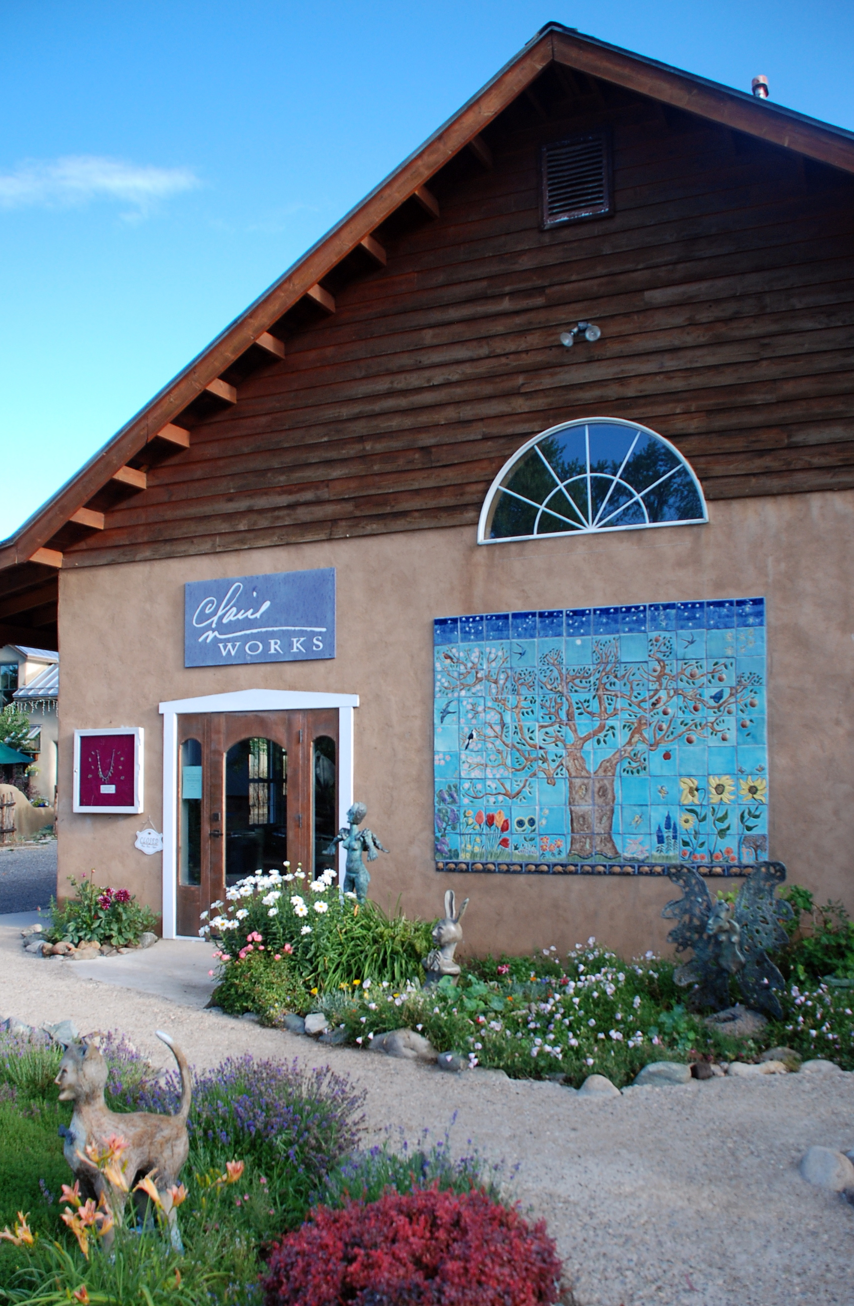 the gallery.jpg