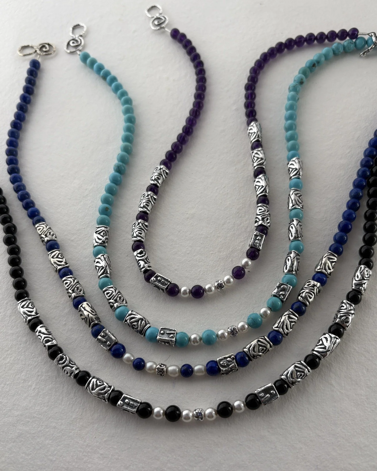 New! Tout le Monde... easy to wear  fun to own