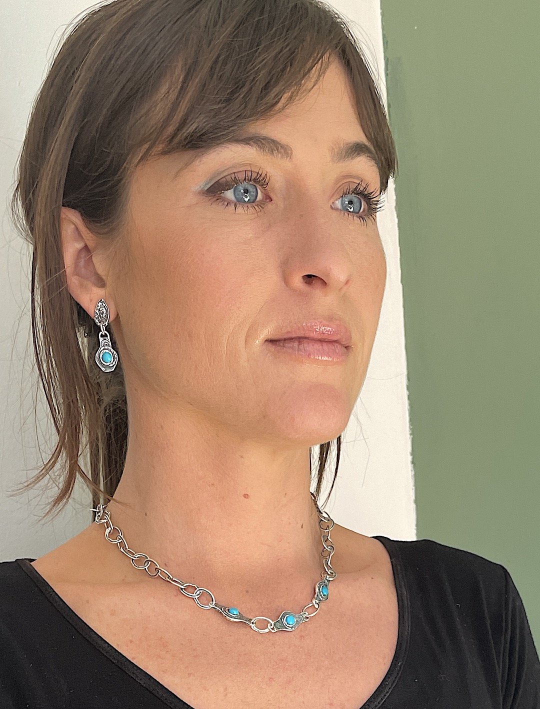 choice in turquoise on Melissa.JPG