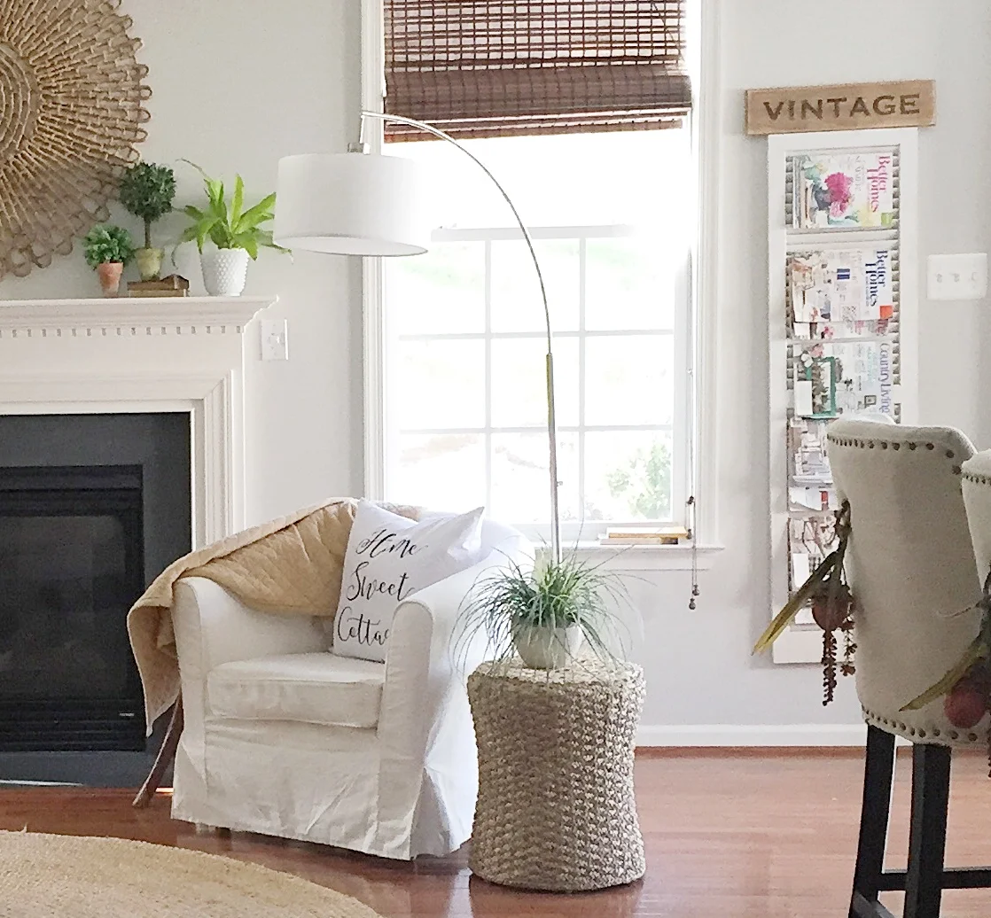 Vintage sign: Anne @Cedarporch; Pillow: Kendra @sovintagechic