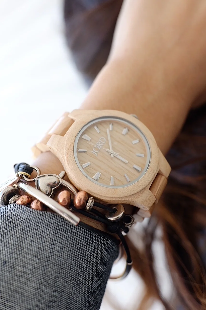 Wooden Watches: Your Must Have Spring Accessory