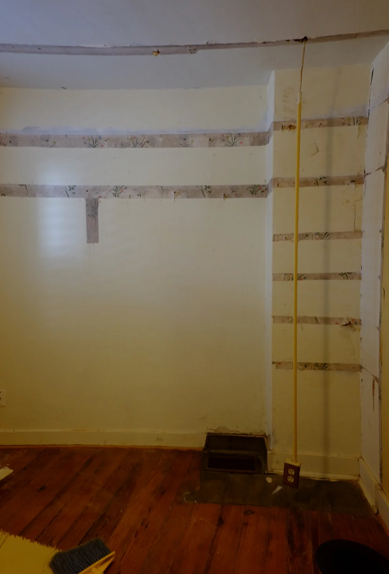 Took the closet doors off (they are now in the kitchen) which made extra space in the bedroom.
