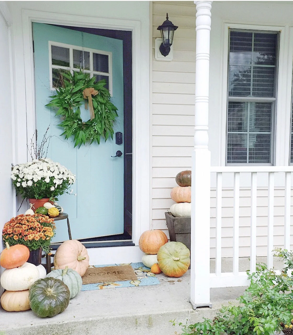 The front porch at our Uptown Cottage Airbnb.