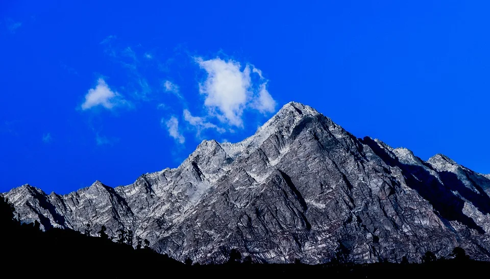 mountain.jpg
