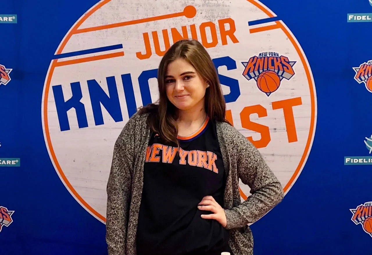 Jennifer Knicks pic.jpg