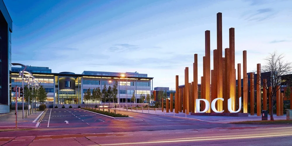 dcu.jpg