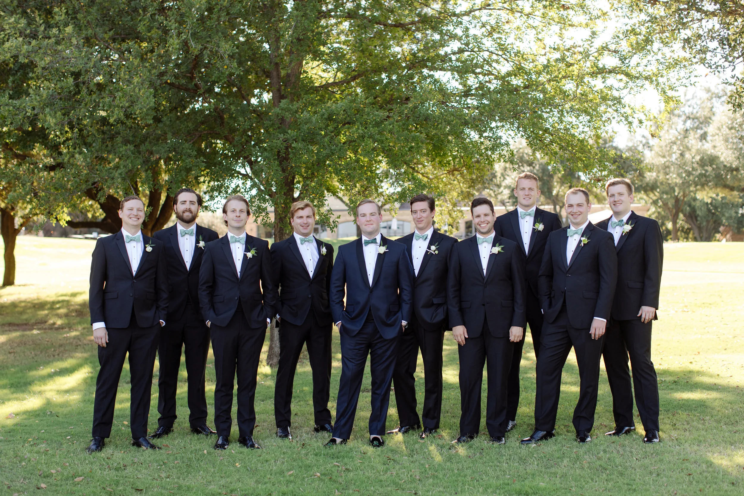 Groomsmen Details - Dallas, Tx - Fall Wedding - Julian Leaver Events