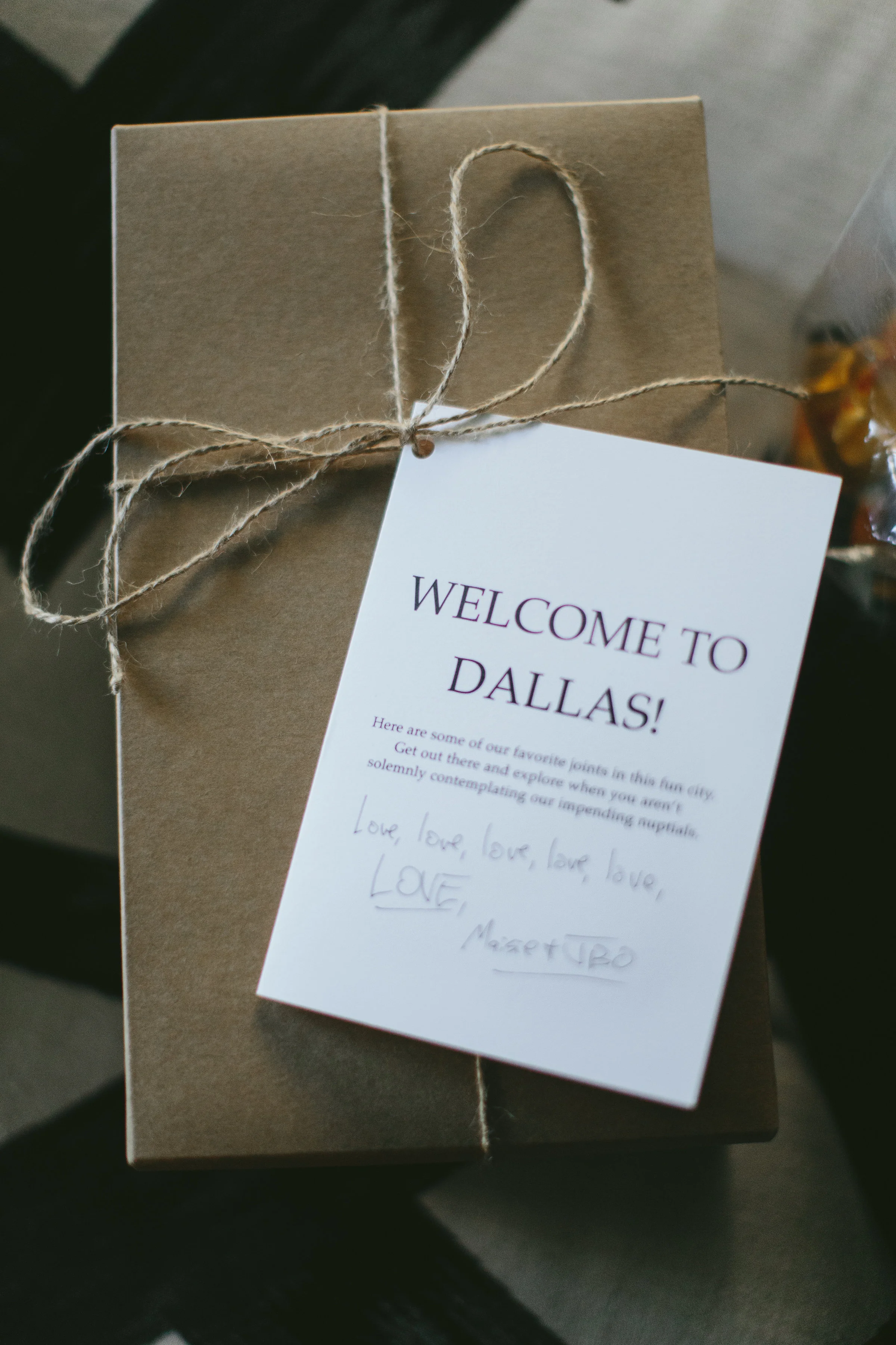 Stationary Details - Dallas, TX - Fall Wedding - Julian Leaver Events