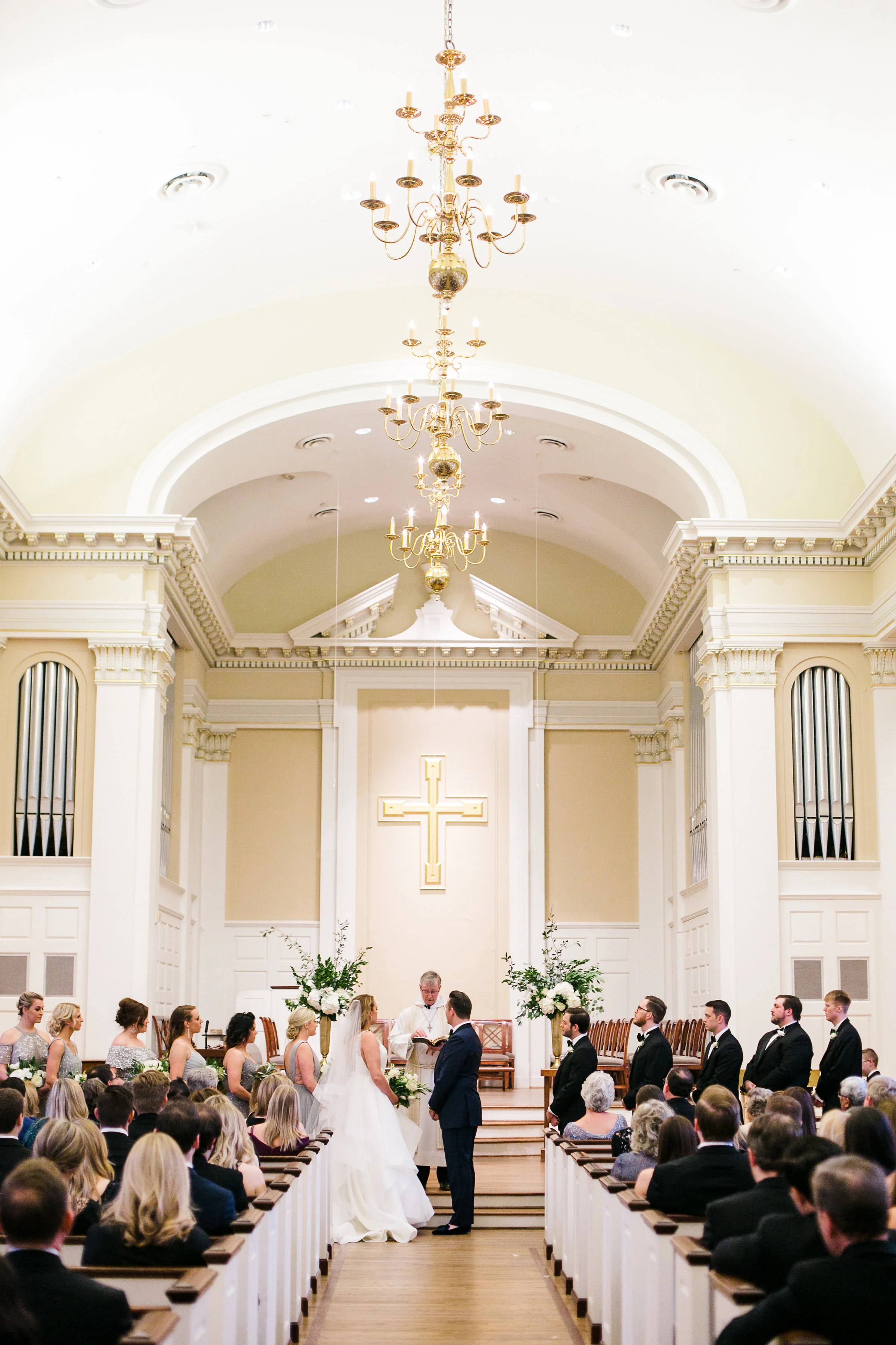 Ceremony Details - Dallas, Texas - Winter Wedding - Julian Leaver Events