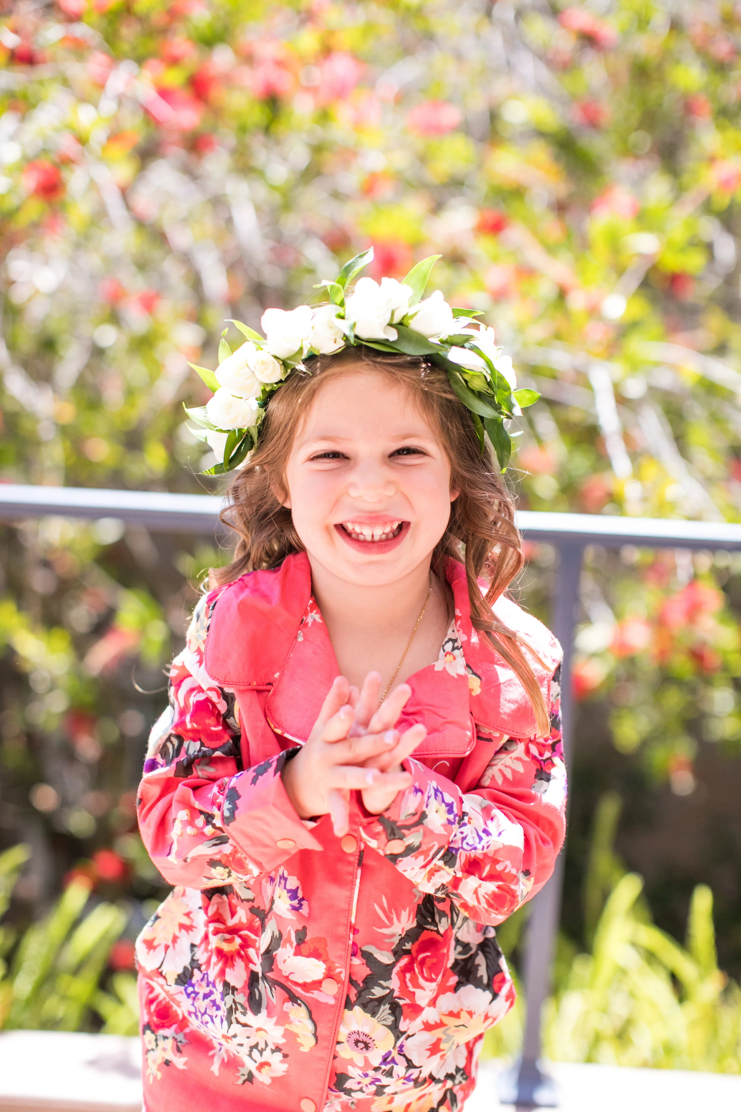 Flower girl Details - Laguna Beach, California - Summer Wedding - Julian Leaver Events