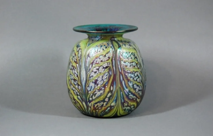Green vase with lime wrap.