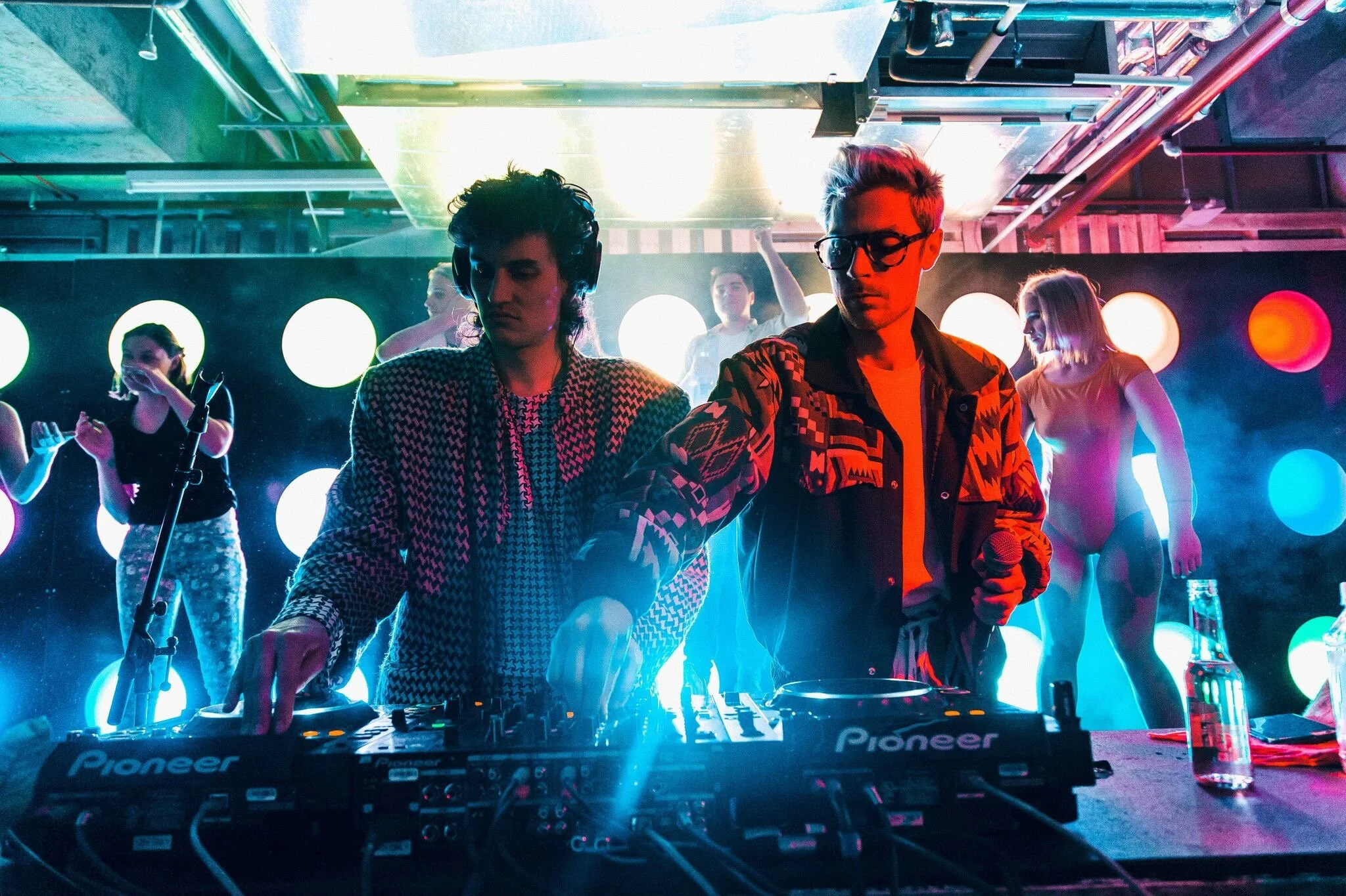 Cameron Farrelly - 7 (1).jpeg