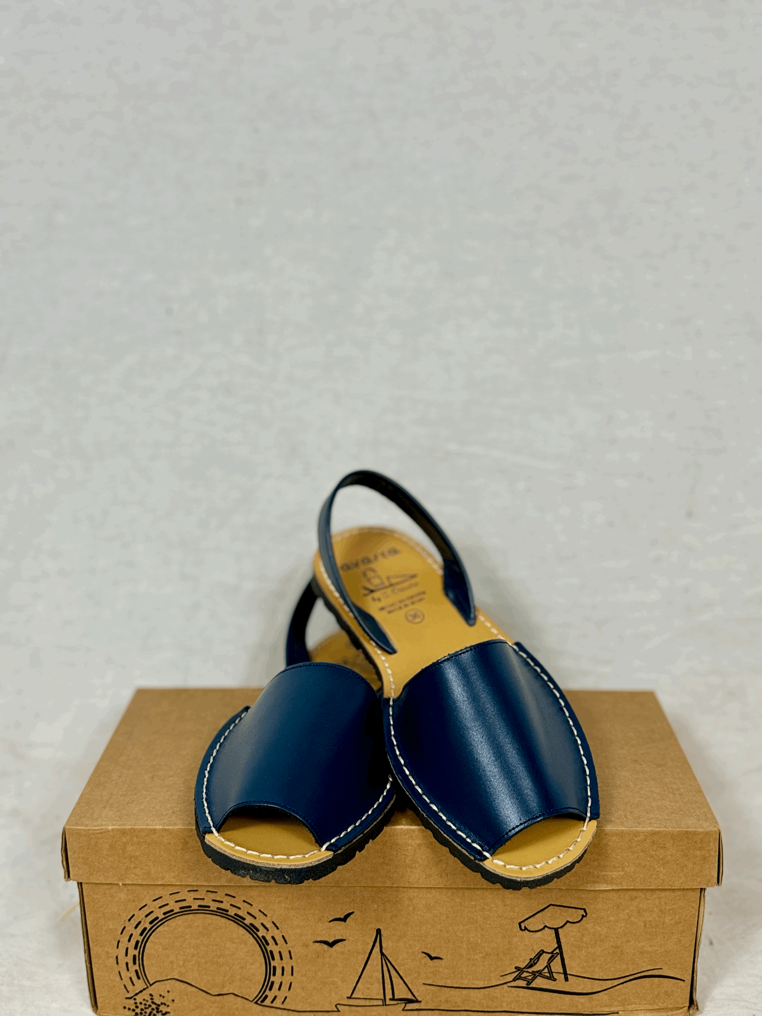 AVARCA Leather sandals in Marino Navy treated leather.