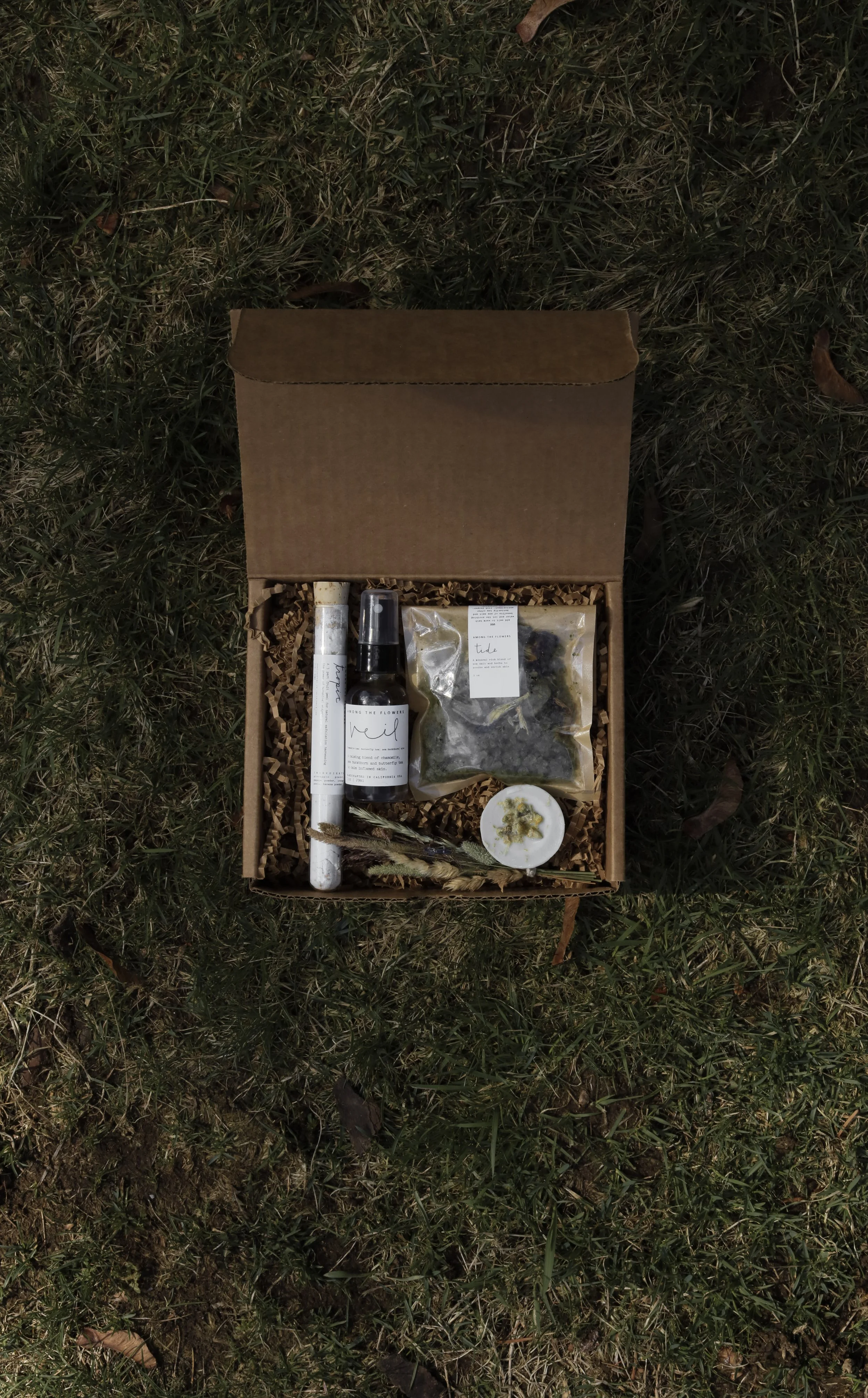 Seasonal Subscription Box | S P R I N G