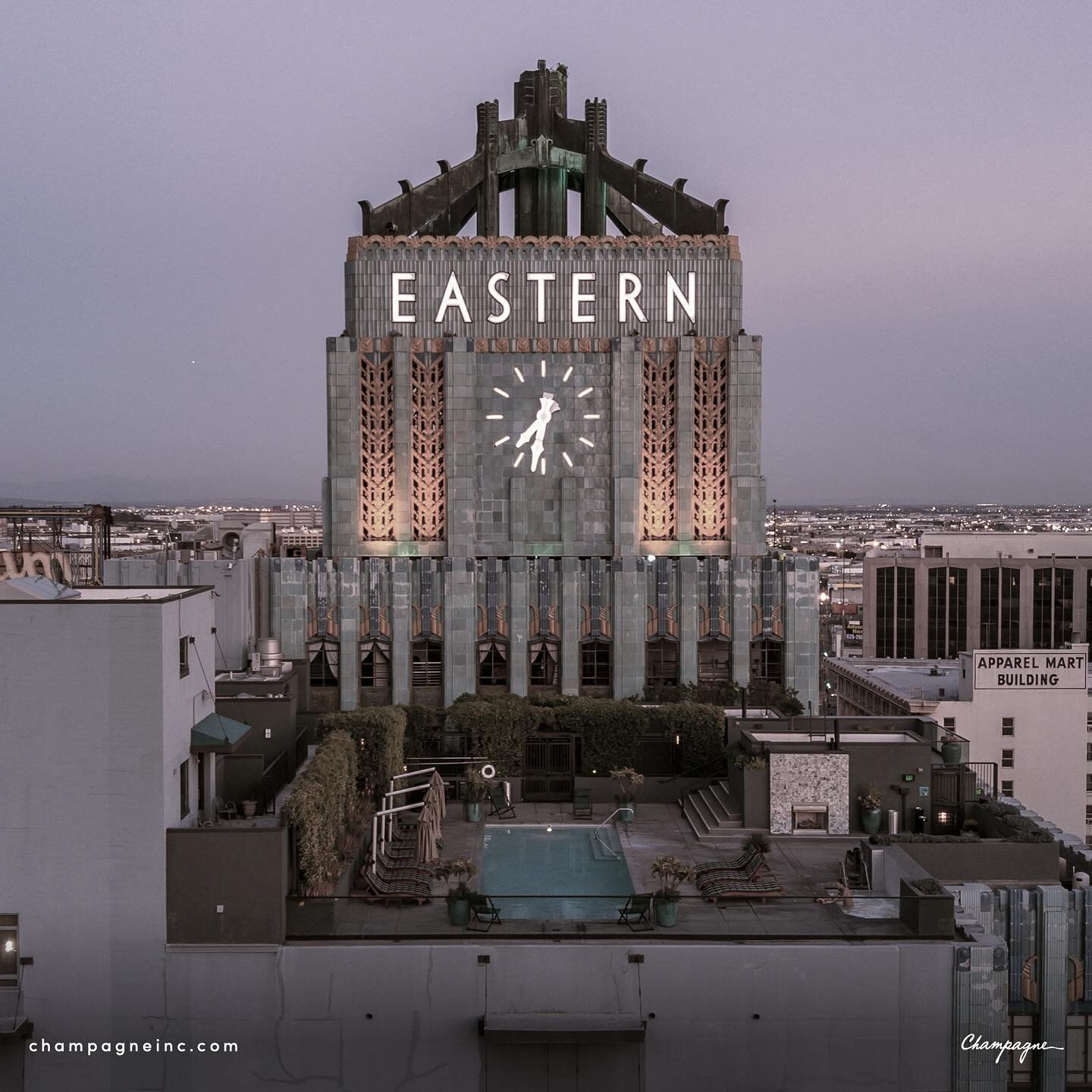 The Eastern Columbia Building has been considered the benchmark of Art Deco buildings in Los Angeles
Follow @champagnehelps for more real estate
-

#champagne #realestate #commercialrealestate #loft #building #skyscraper #architecture #dtla #losangel