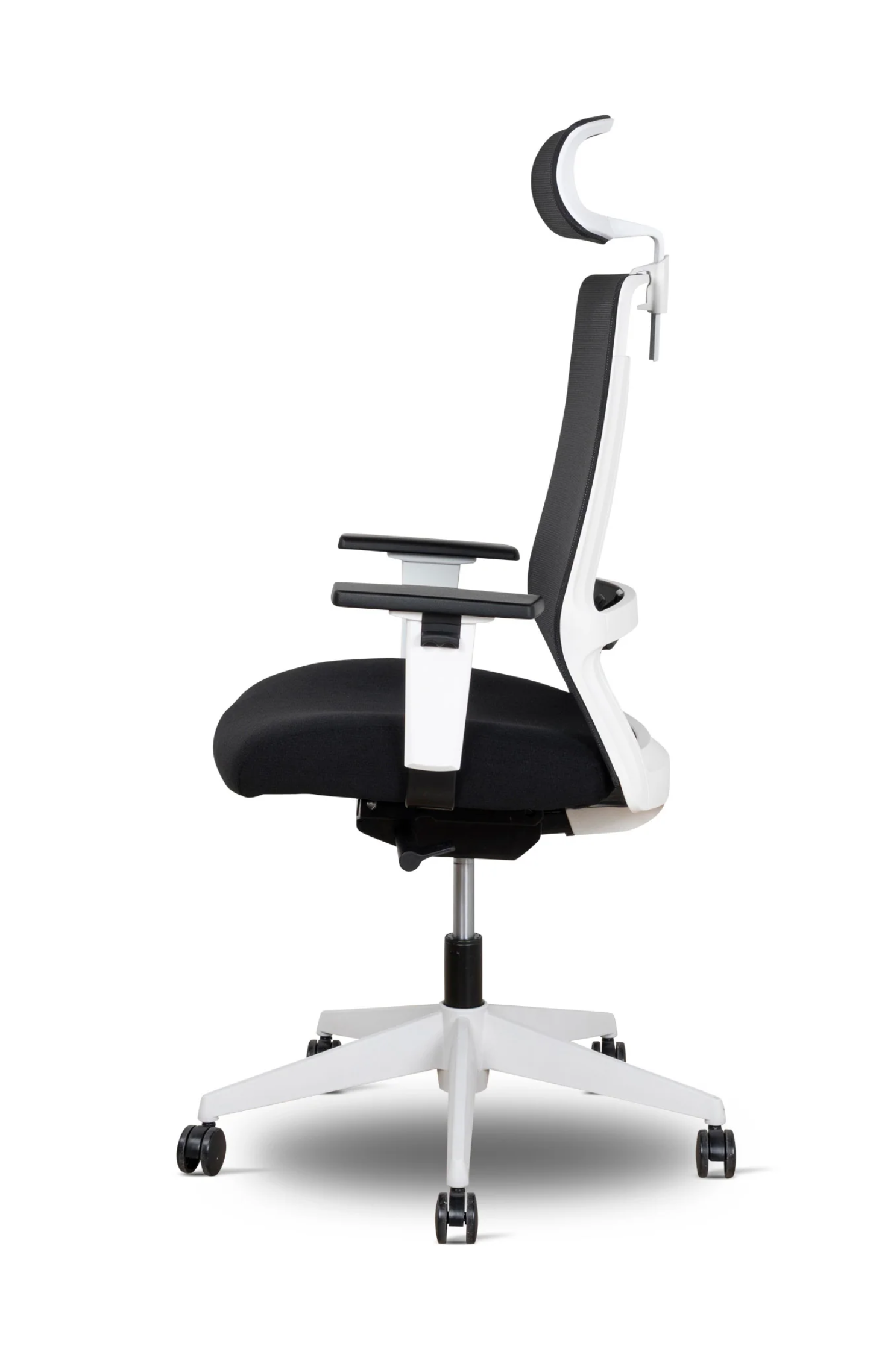 BW chair side.png