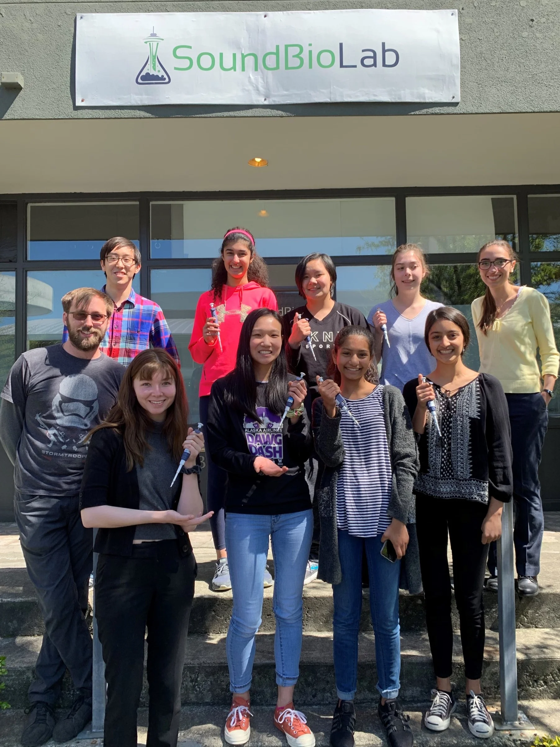 SoundBio staff members and participants of Sarah Alvi’s synthetic biology workshop.