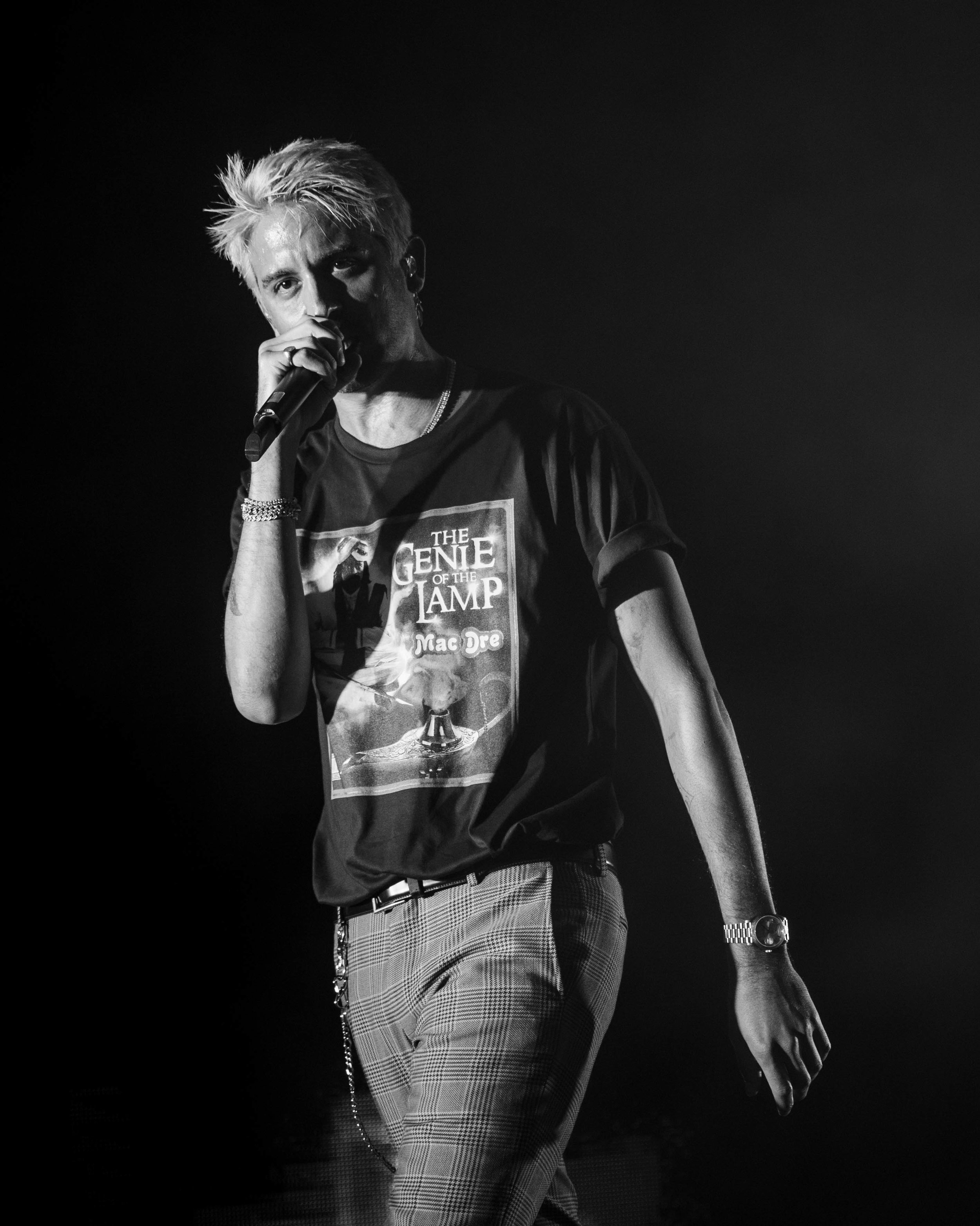 g eazy-8.jpg