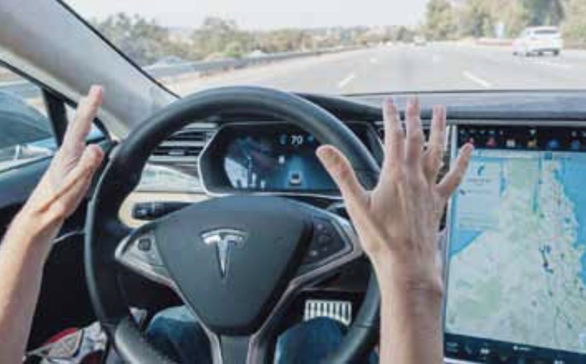 The future of transport is quickly coming upon us – one half-mile loop at a time. Filling the UK‘s garages and motorways with automated vehicles would mark a giant leap towards efficiency, convenience and luxury. However, to ensure that driverless cars can maintain connectivity and thus optimal performance and safety, we need to ensure that the technological infrastructure can manage the increasing demand that machines will place upon it. Therefore, autonomous driving scenarios play an important role in P3 communications‘ concepts for the evolution of mobile network testing. 