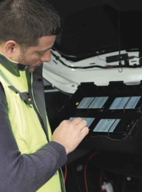 One Samsung Galaxy S8 per operator took the voice measurements and one additional S8 per operator was used for the data tests. All test phones were operated and supervised by P3‘s unique control system.