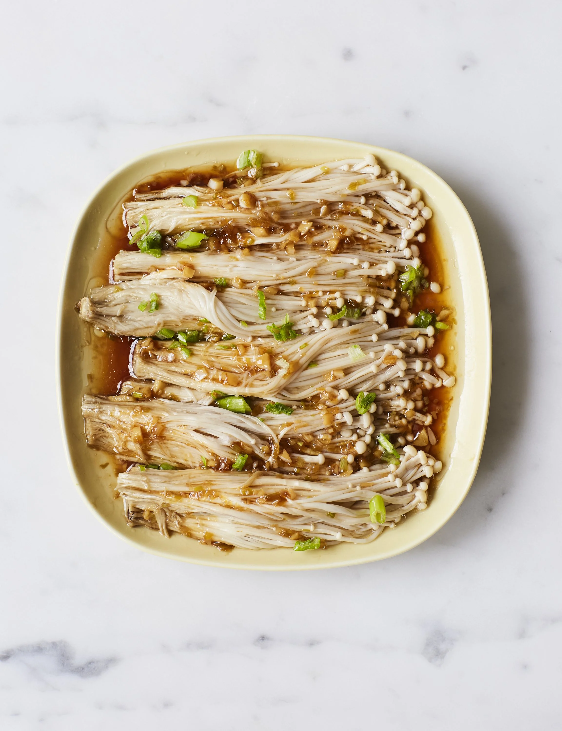 HungryBanana2_EnokiMushrooms_003.jpg