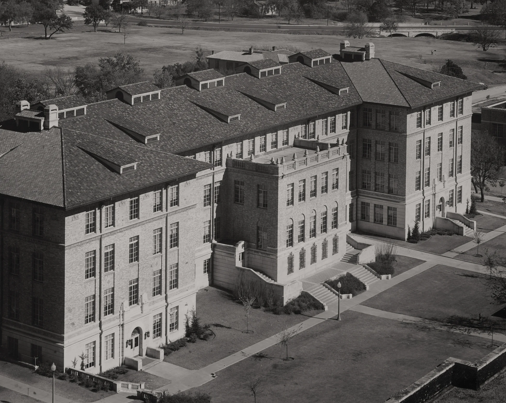 Credit: Prints and Photographs Collection, di_09850, The Dolph Briscoe Center for American History, The University of Texas at Austin