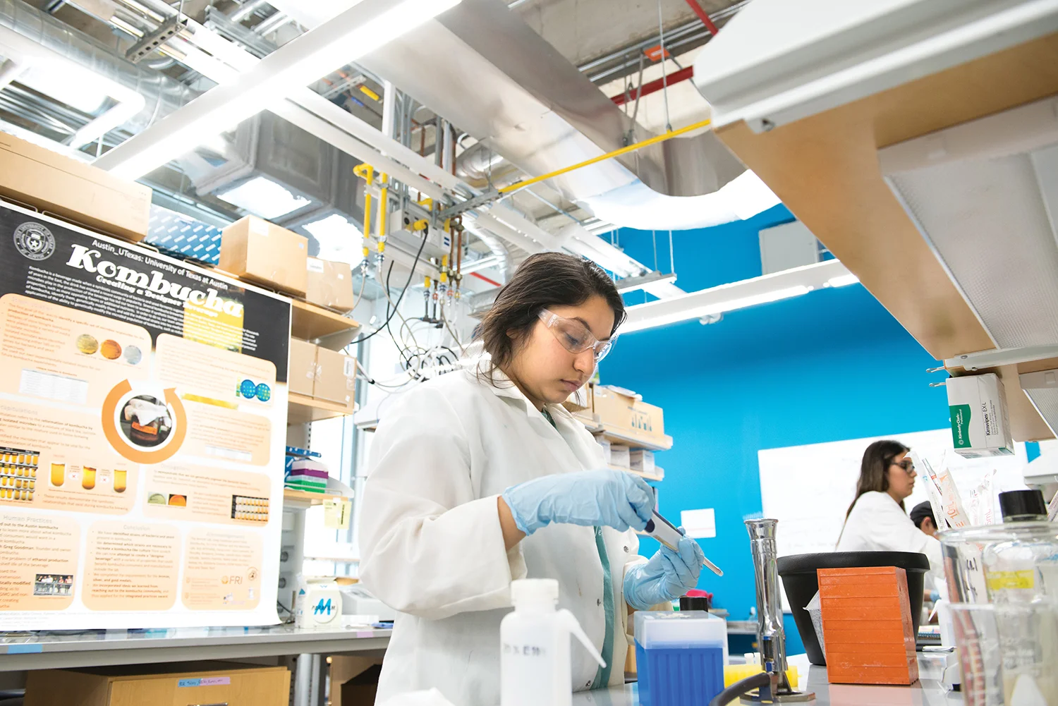 Undergraduates in the Freshman Research Initiative are among those to benefit from experiential learning in the Colle ge. Credit: Vivian Abagiu