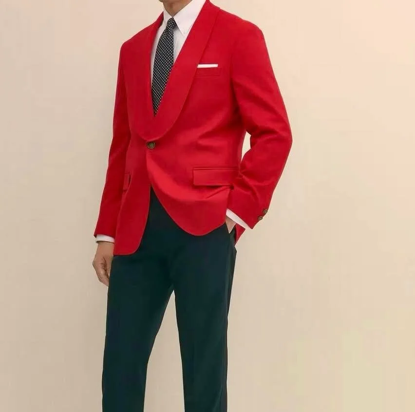Start your engines&hellip;Let the shopping begin! 
Happily doing my part to make this Christmas shopping season a success for America&rsquo;s retail shops. Even though I have dozens of Red Jackets, this will be my first with a shawl collar. It will b