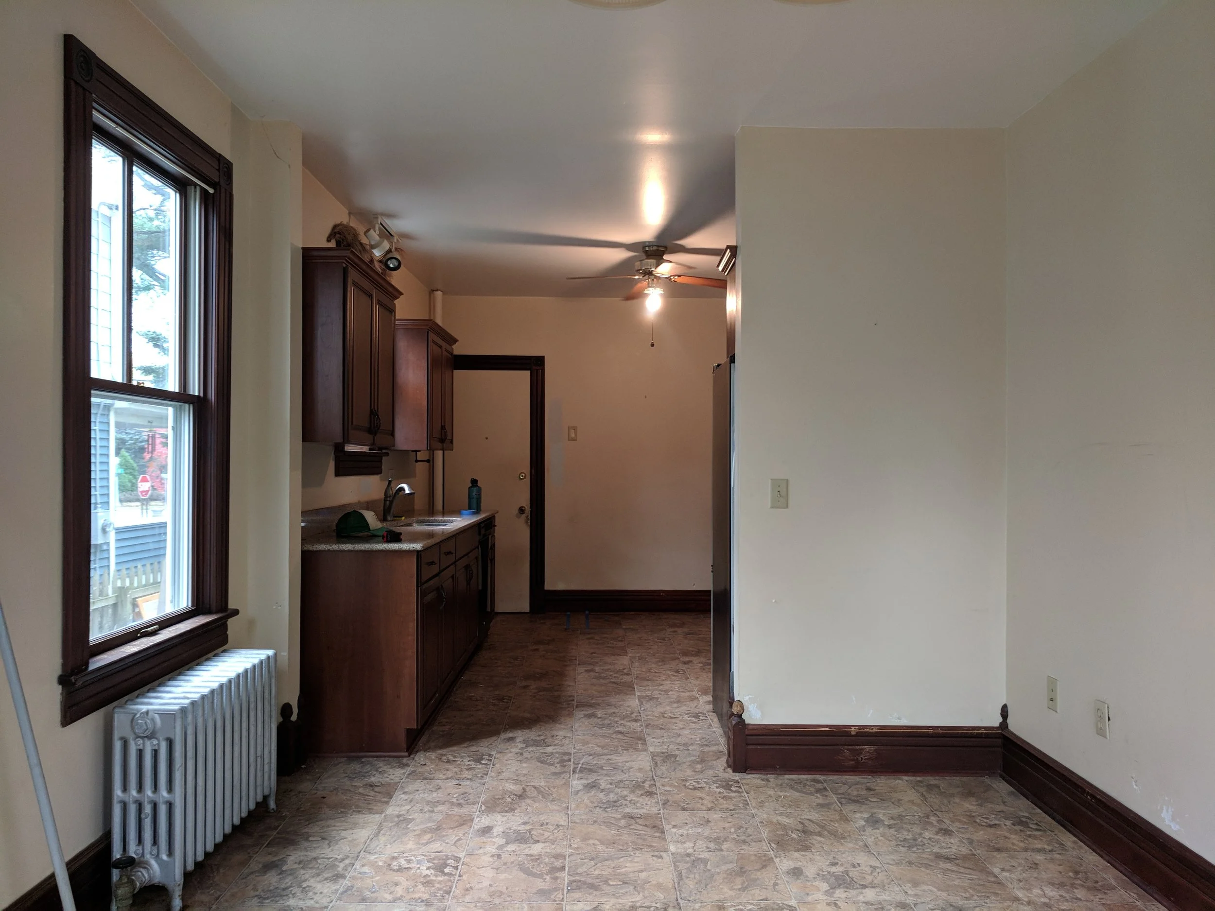 SOUTH-KITCHEN-BEFORE-RENOVATION.jpg