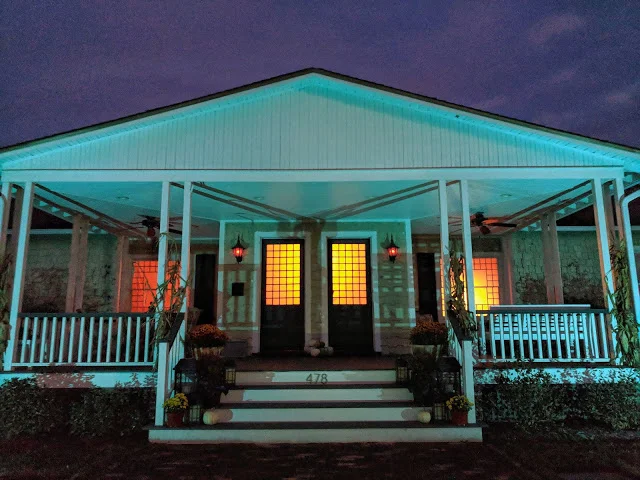LIFE AT CONTENT: 3 Easy Halloween Decorating Ideas
