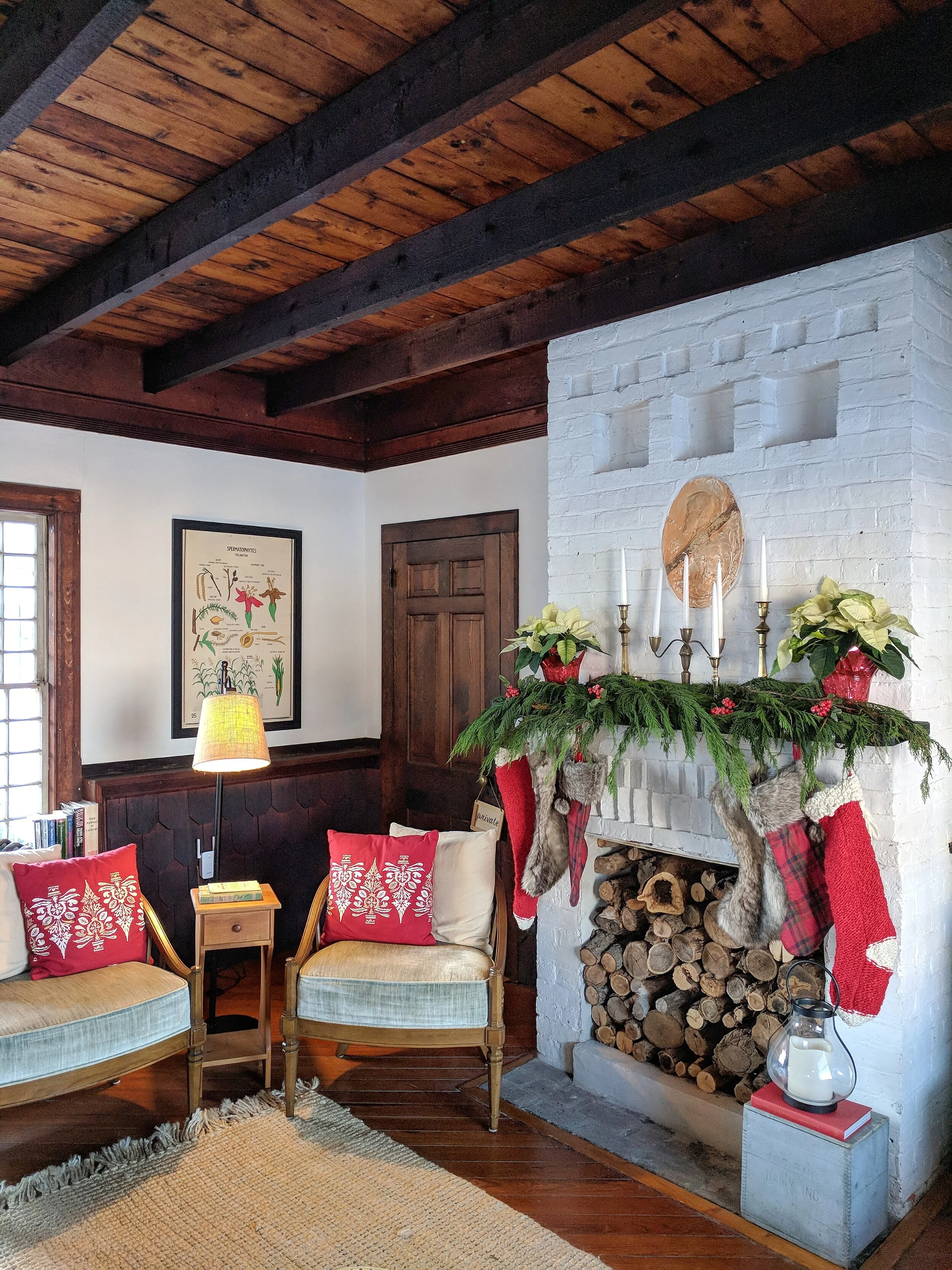 2016 Holiday House Tour of Content.
